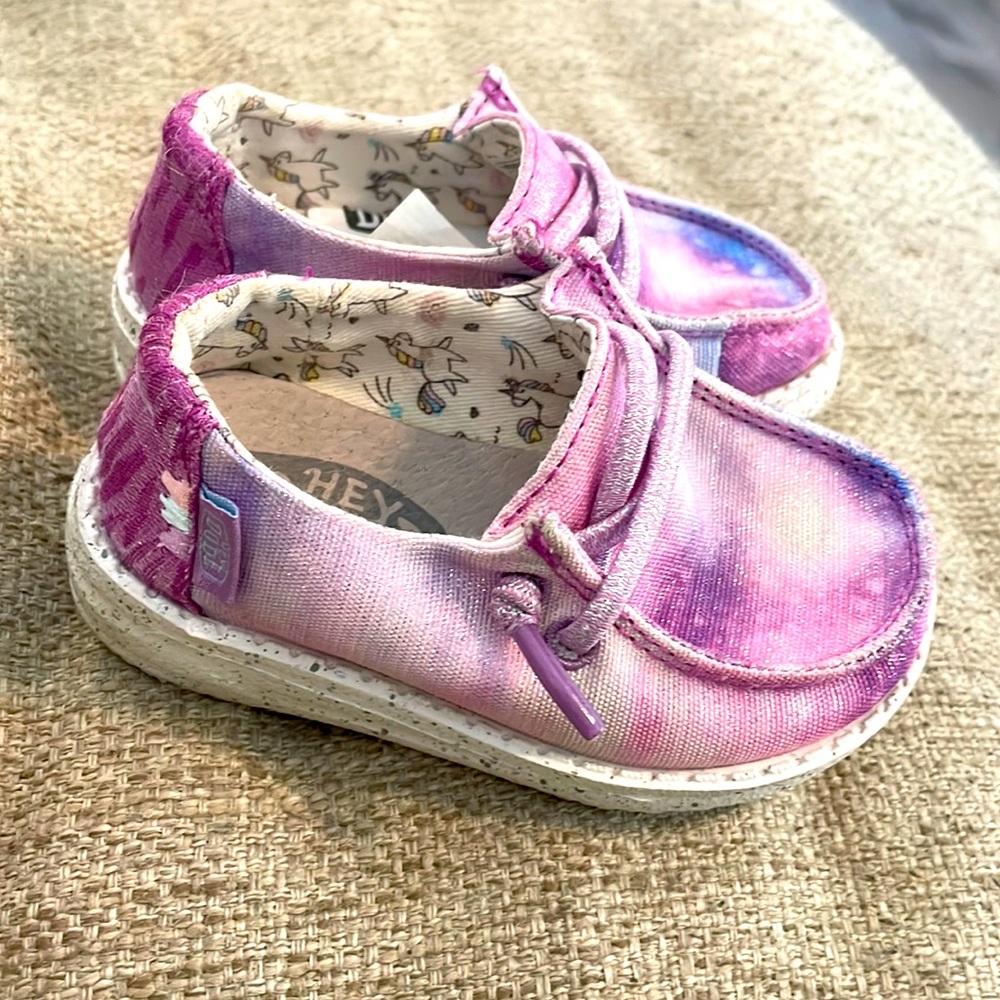 HeyDude Toddler size 5 Galaxy/Unicorn shoes